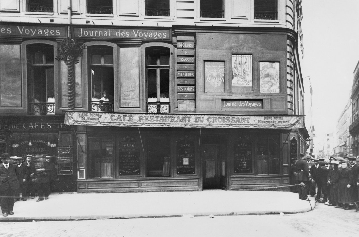 Cafe du Croissant etter attentatet på Jean Jaures, hjørnet rue du Croissant rue Montmartre, Paris, 1914 av French Photographer