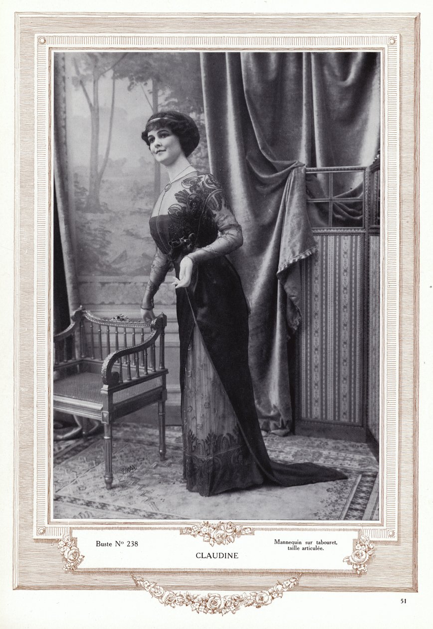 Utstillingsdukke laget av Pierre Imans (s/h-bilde) av French Photographer