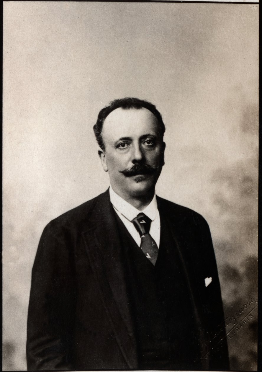 Portrett av Adrien Albert Marie Comte de Mun (1841-1914), fransk politiker. av French Photographer