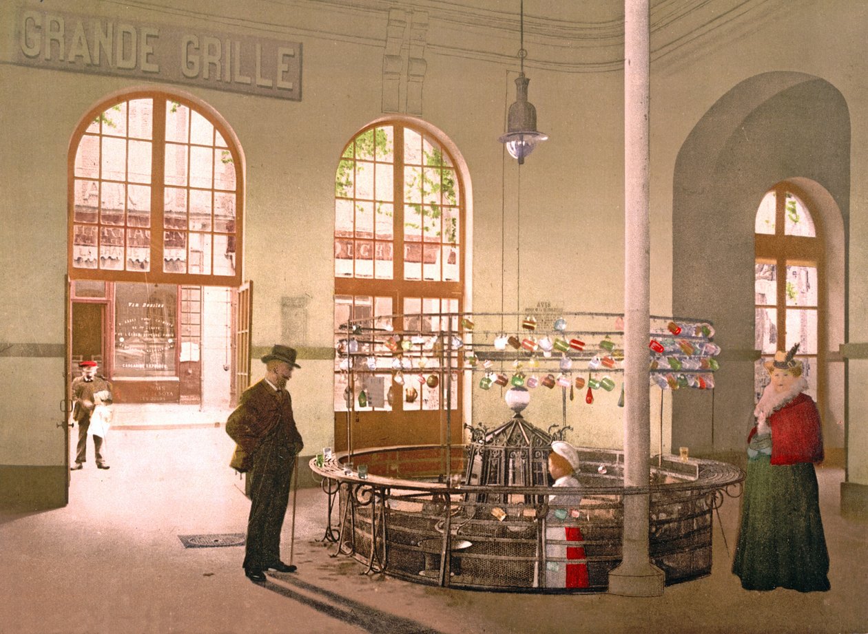 Vichy kildevann selges i glass på Grande Grille-kilden, 1890-1900 av French Photographer