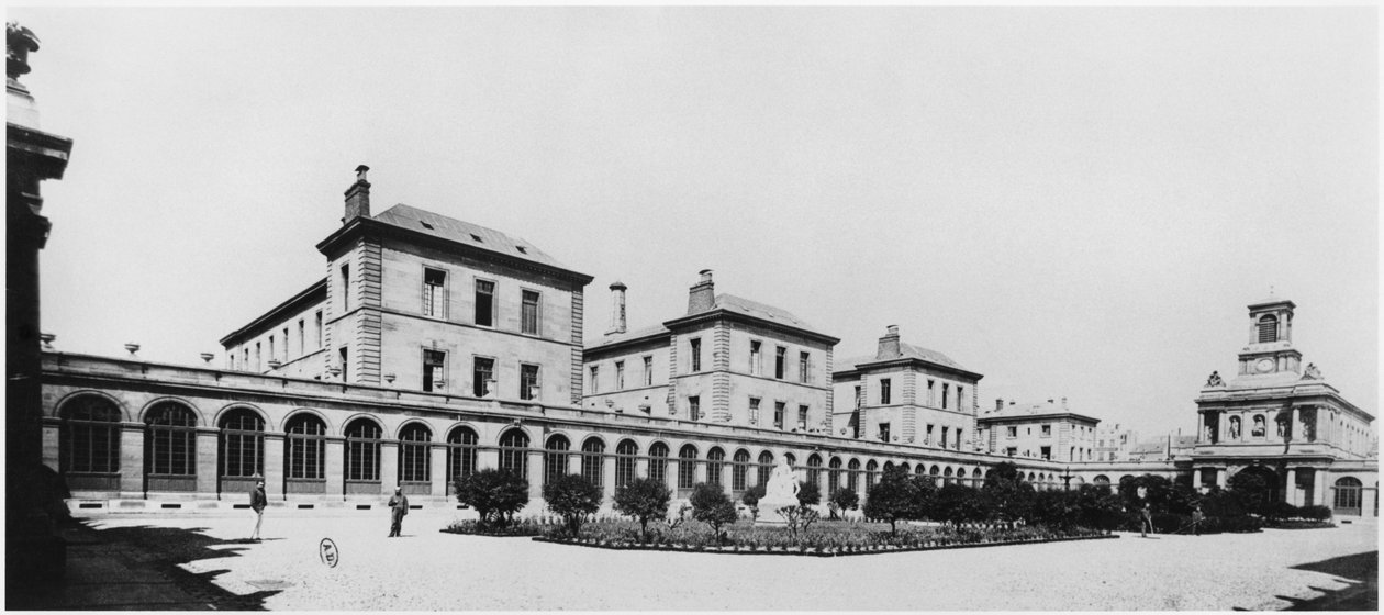 Utsikt over Hopital Lariboisiere, Paris, før 1880 av French Photographer