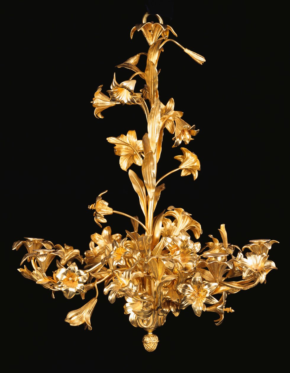 En fransk lysekrone i bronse og messing med åtte lys, andre halvdel av 1800-tallet av French School