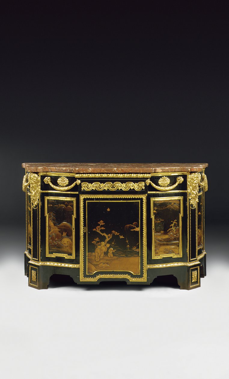 En sen Ludvig XV-kommode, ca. 1763-70 av French School