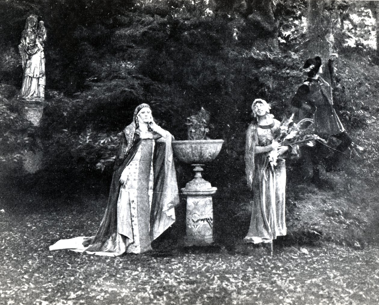 Akt I, Scene 3 av Pelleas et Melisande av Debussy, fra et fotografi av den første produksjonen i april 1902 av operaen ved Opera-Comique i Paris, illustrasjon i Theatre magazine, juni, 1902 (li av French School