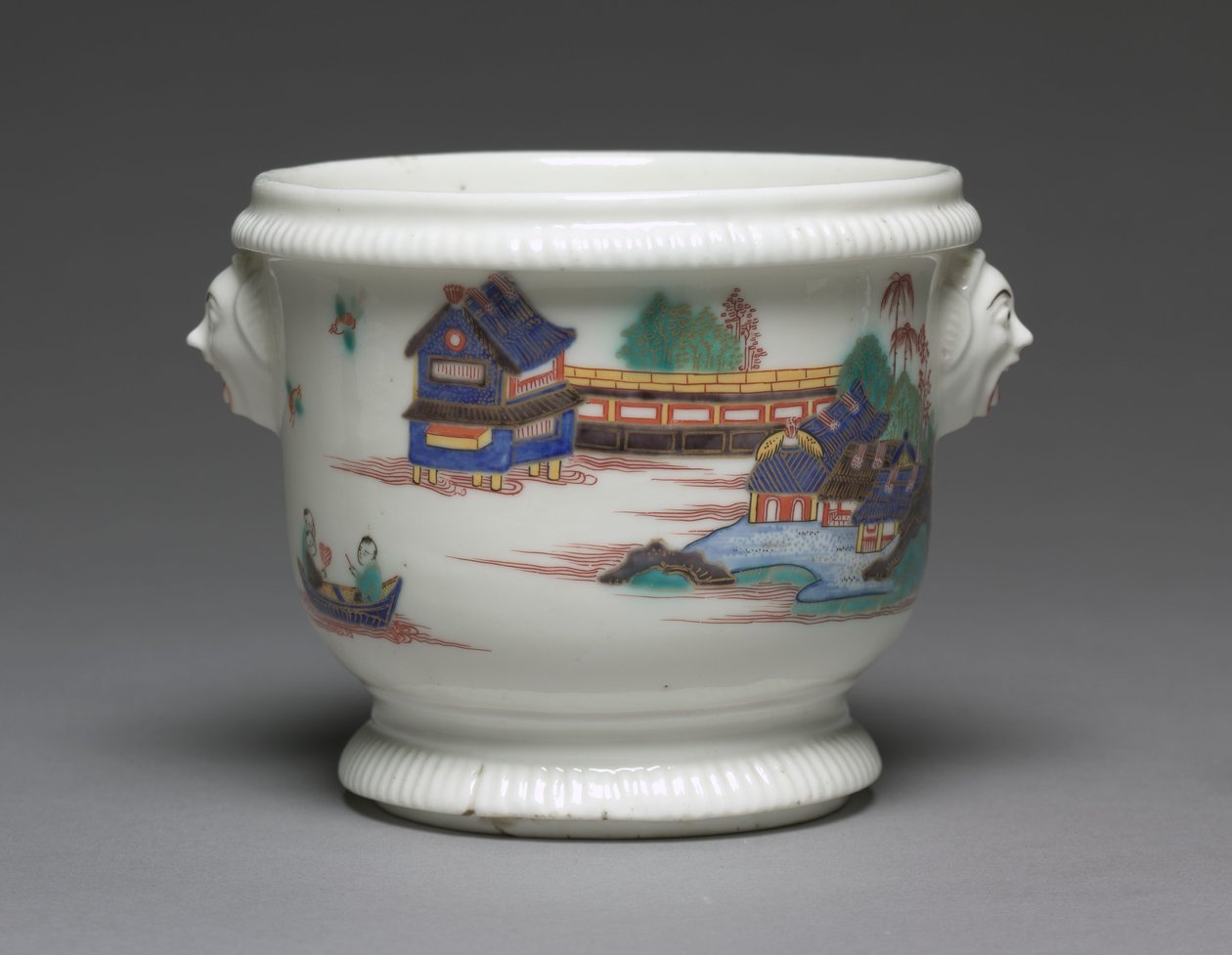 Flaskekjøler, produsert av Saint Cloud Porcelain Factory, Frankrike, ca. 1725-1735 av French School
