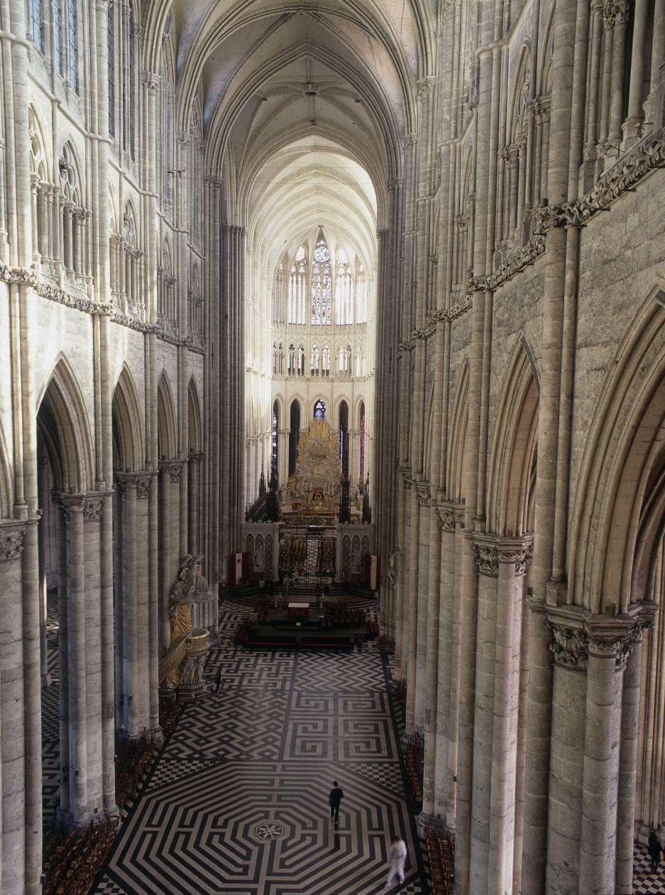 Amiens katedral: interiør (sum 80) av French School