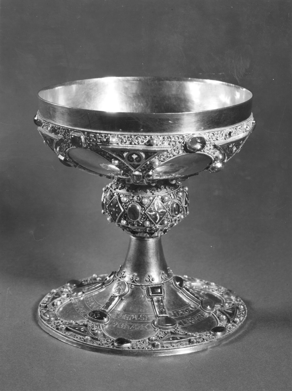 Chalice of St. Remigius (d.533) Biskop av Reims (gull, cloisonne-emalje og perler) av French School