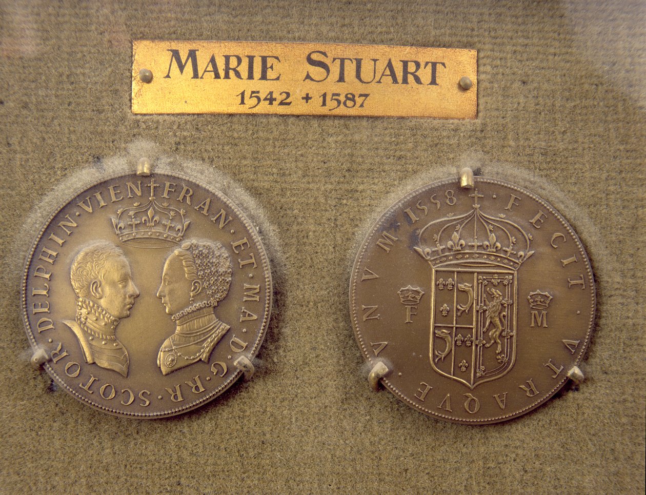 Mynt preget etter ekteskapet til Mary Queen of Scots (1542-87) og Frans II (1544-60) 1588 av French School