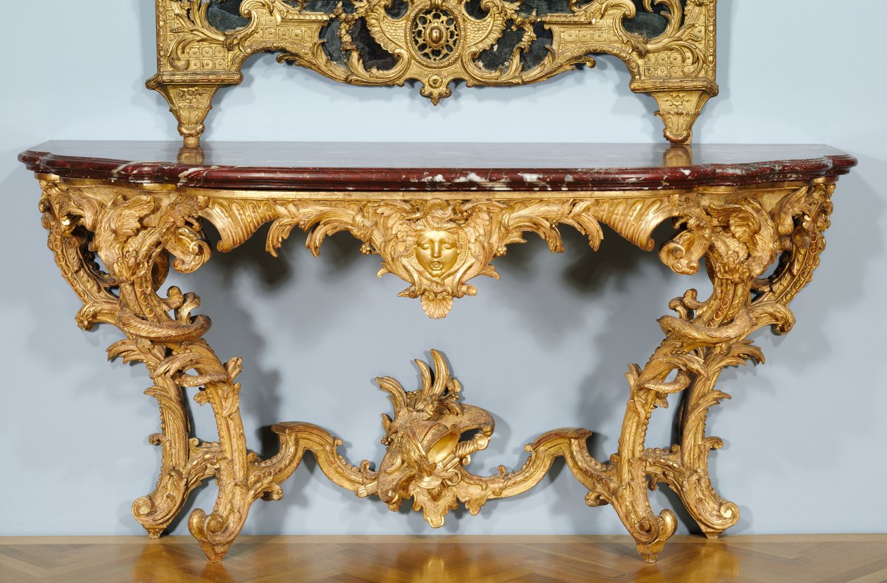 Konsollbord, designet av Jules-Michel Hardouin (1635-1737), laget av Pierre Turpin og Michel II Lange, ca. 1725 (utskåret forgylt tre, marmorplate (griotte de campan)) (se også 491455) av French School