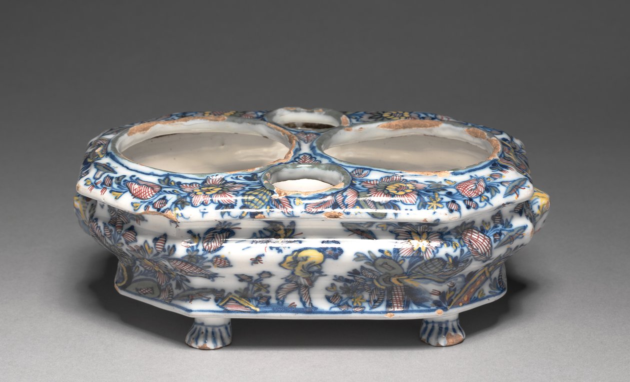 Cruet-stativ, produsert av Héraud-LeRoy Factory, ca. 1740 av French School