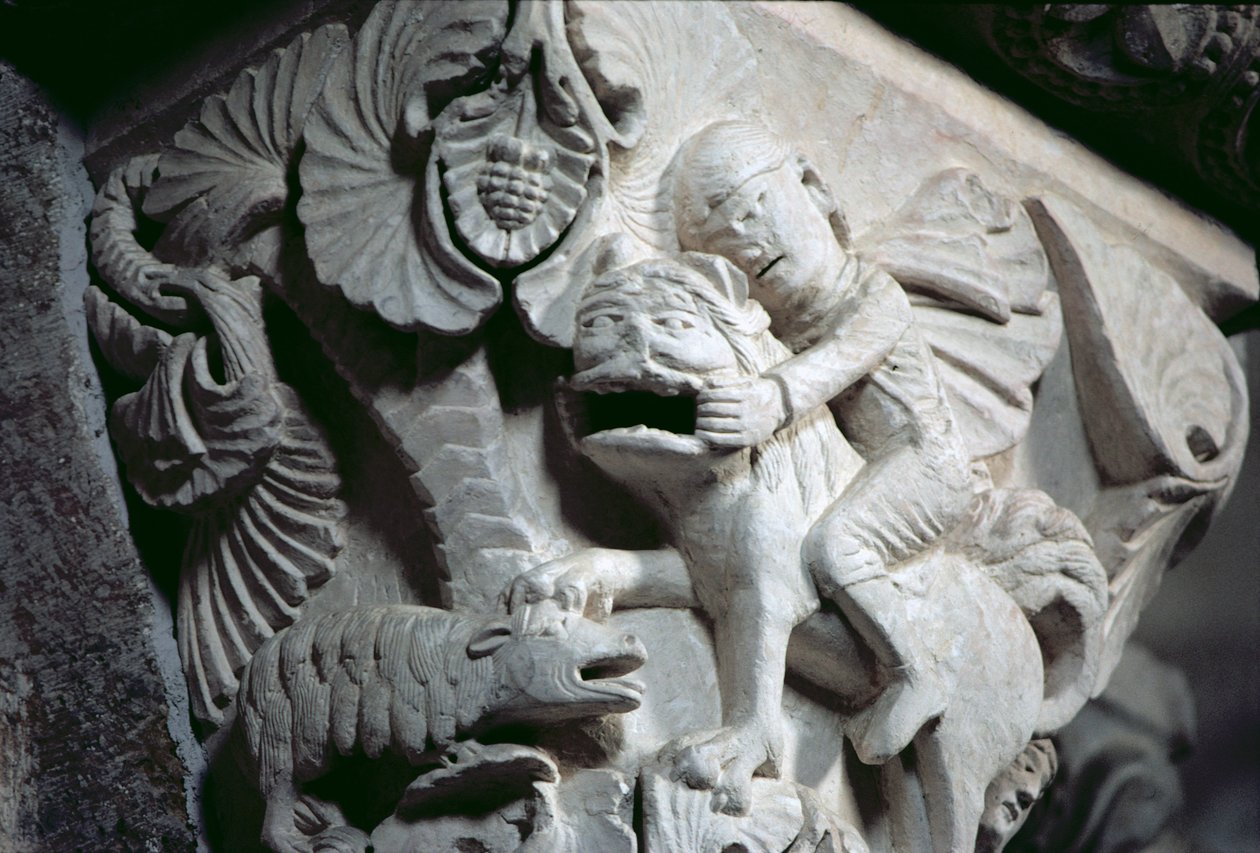 David Slaying the Lion (detail of a capital) c.1130 (stone) av French School