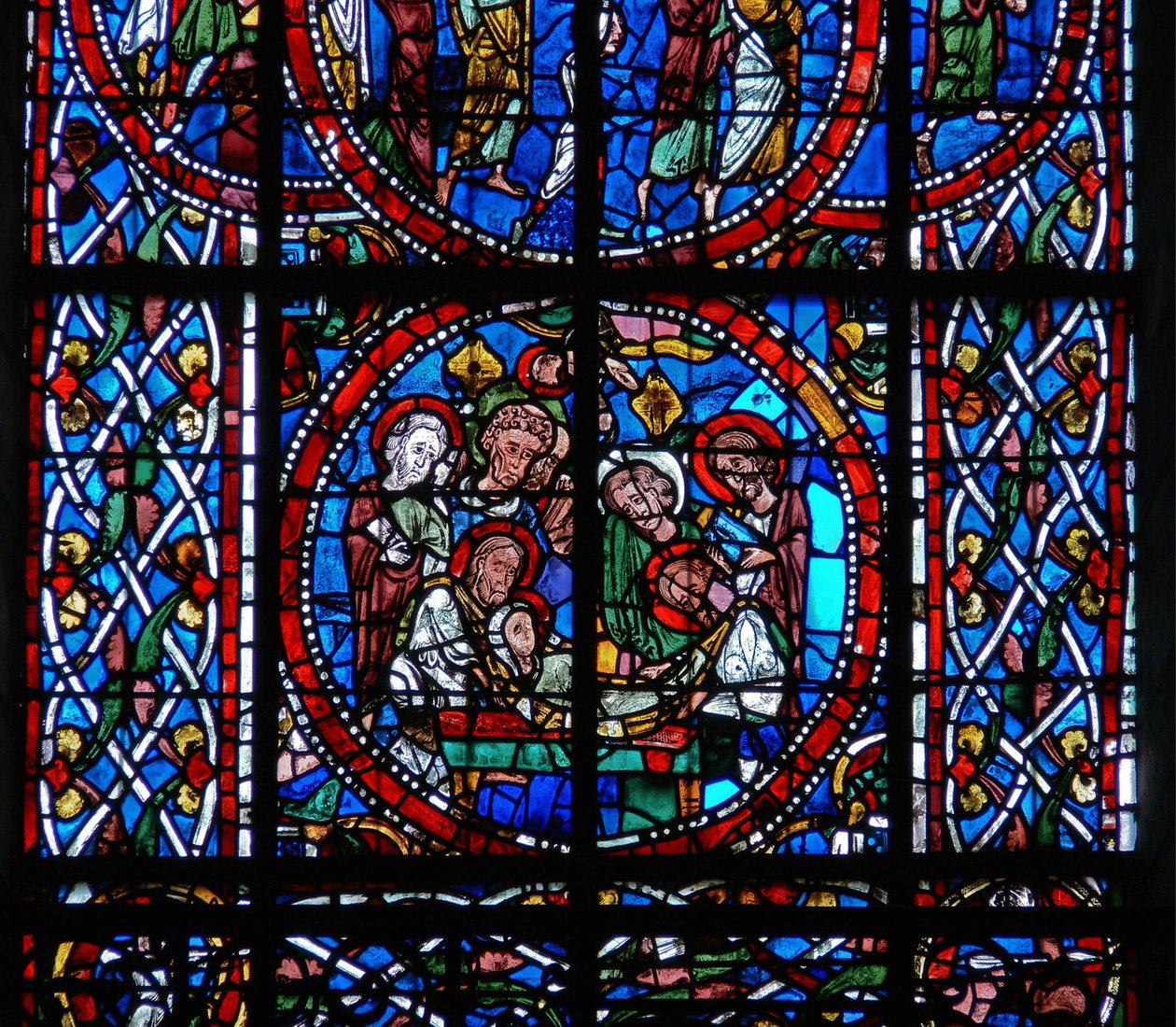 Detalj fra et vindu som viser gravleggingen, fra Jomfru Marias død og himmelfart av French School