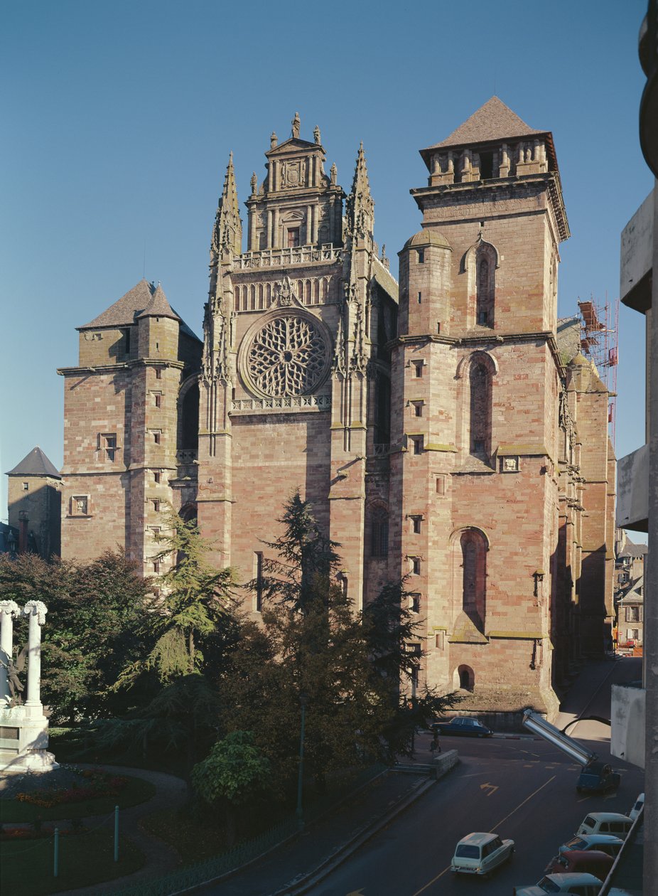 Fasade av katedralen i Notre-Dame, 1200-1500-tallet av French School