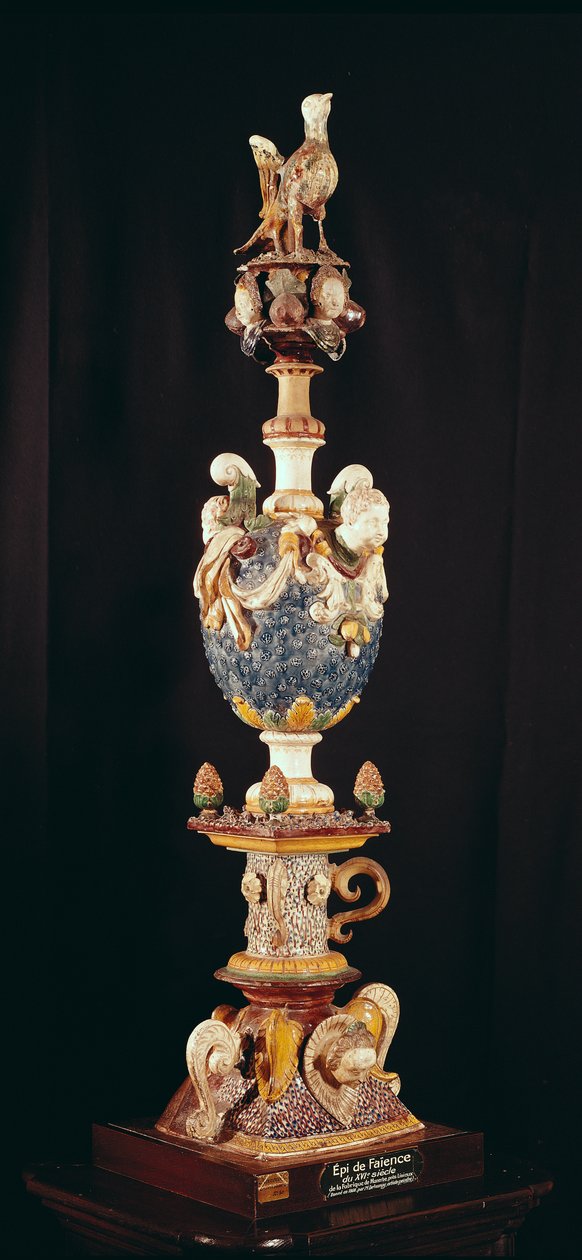 Finial, laget i Manerbe nær Lisieux (fajanse) av French School