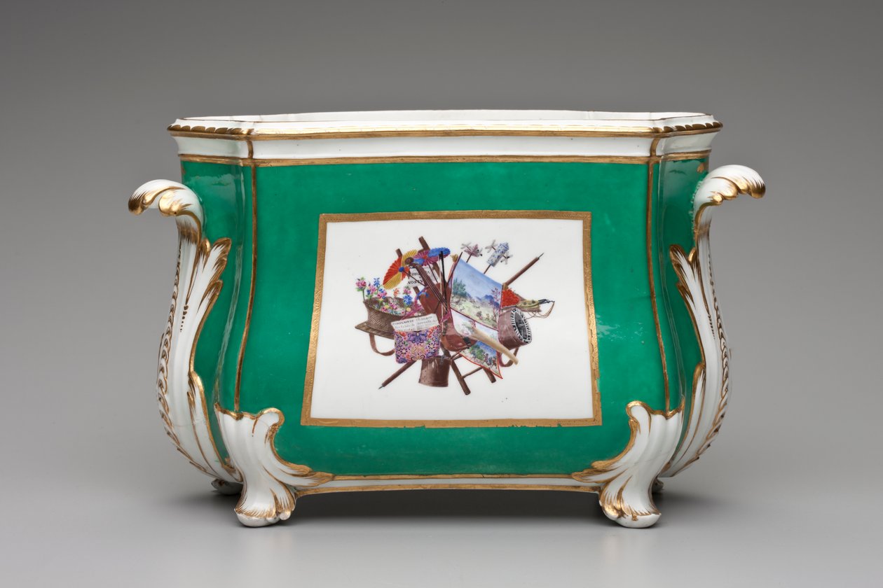Blomstervase, Sevres porselensfabrikk av French School