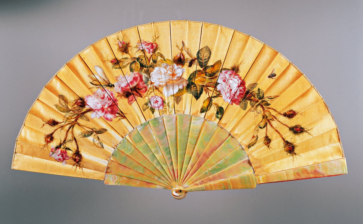 Håndvifte med roser og insekter, silke og perlemor, laget av Felix Alexandre, Paris, ca 1870, Frankrike av French School
