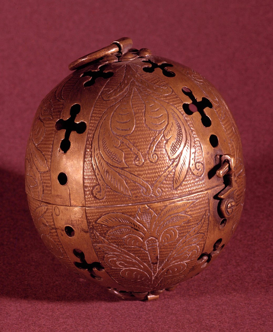 Håndvarmer (håndvarmer) brukt i middelalderen. 1200-tallet. Paris, Nasjonalmuseet for middelalderen, Thermes de Cluny av French School