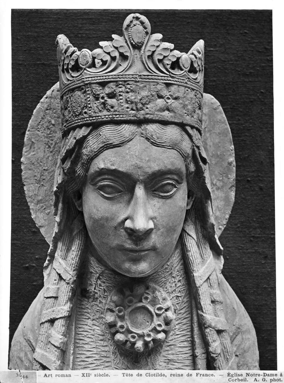 Leder av St. Clotilda, fra kirken Notre-Dame of Corbeil (gipsavstøpning) (detalj) (se også 383111) av French School