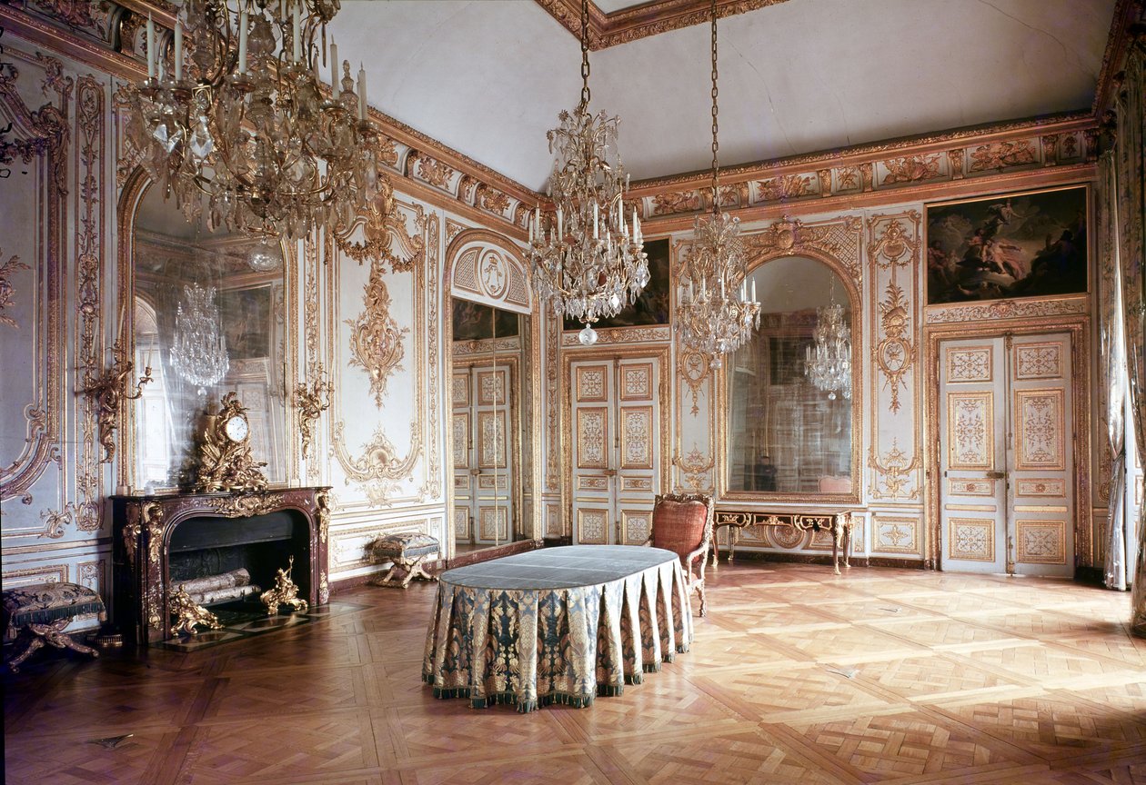 Interiør i rådssalen 1701-55 av French School