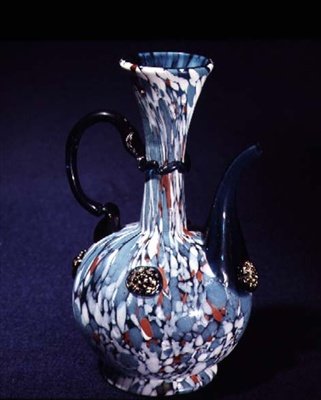 Jug av French School