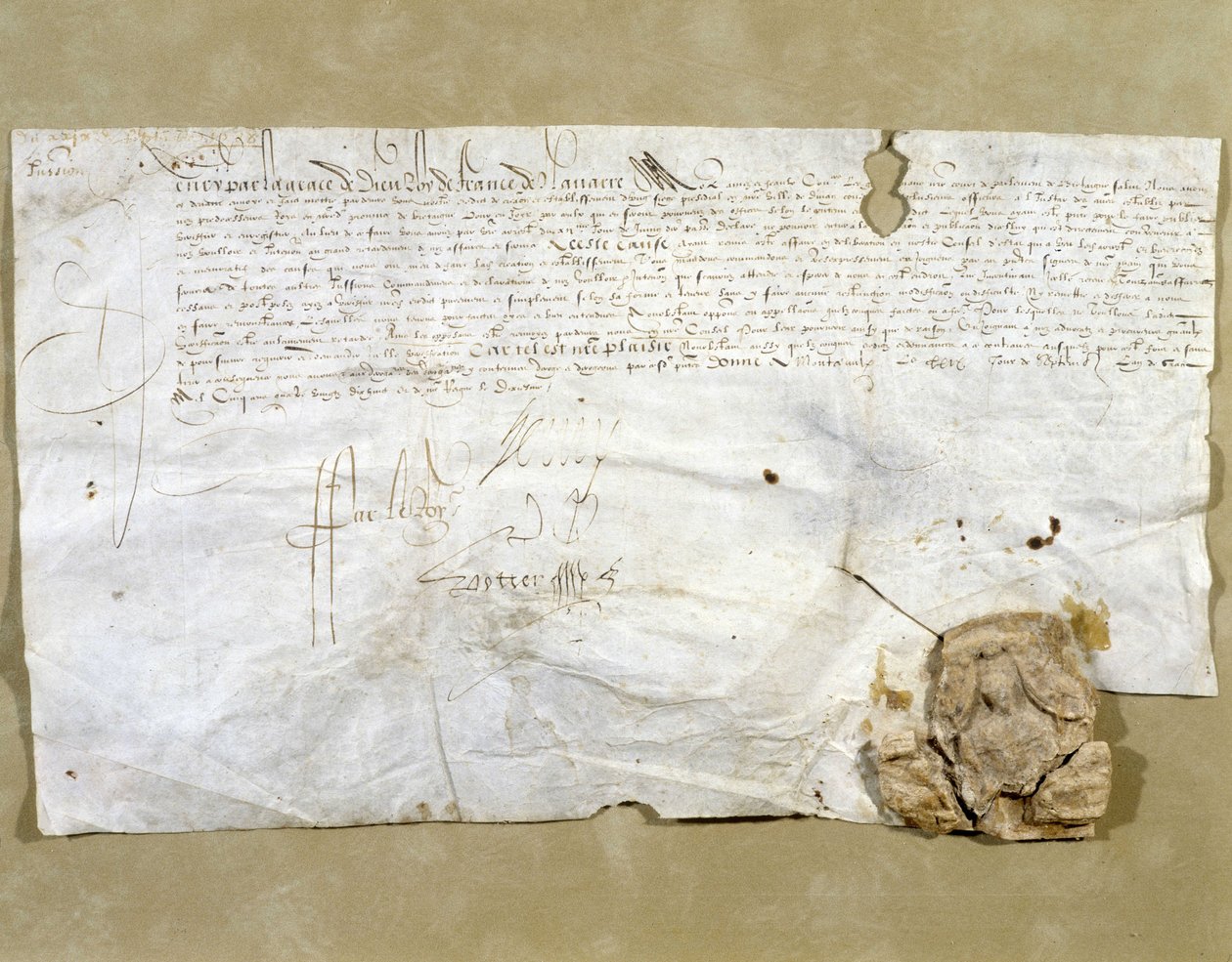 Brev signert av Henri IV, og innstiftet Dinan som president etter at byen ble returnert til ham av French School