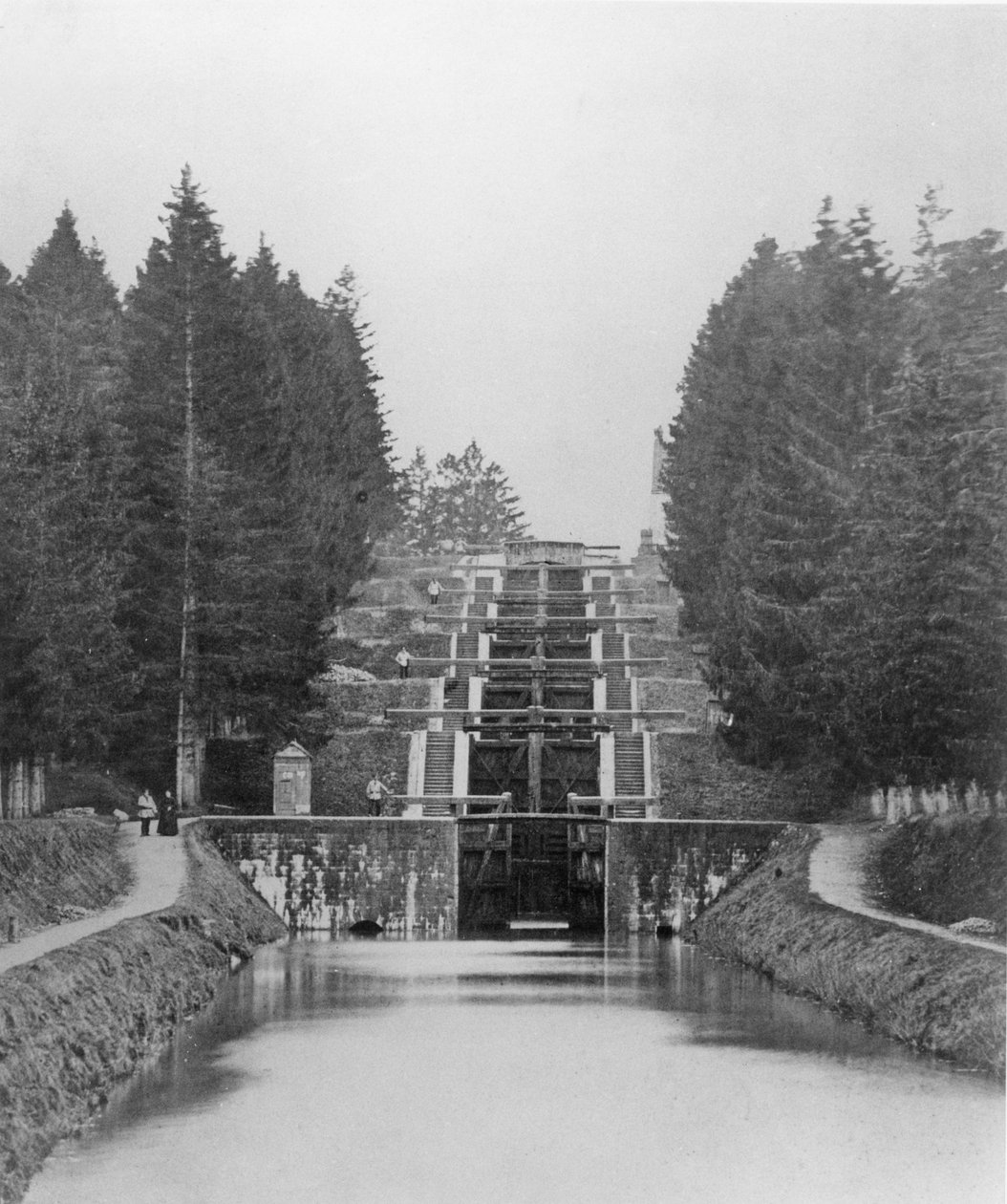 Låser på Canal de Briare av French School