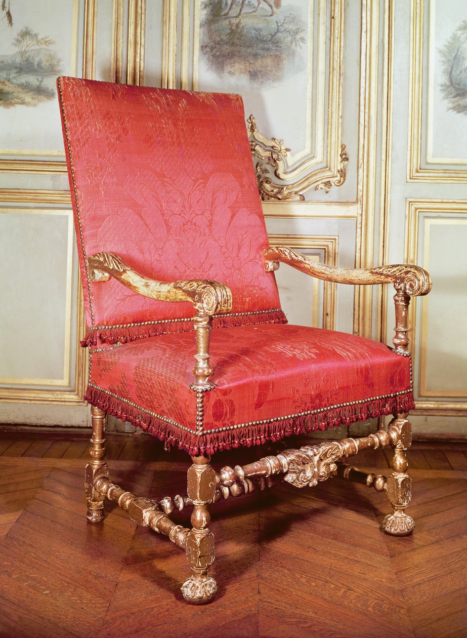 Louis XIII lenestol (tre og damask) av French School