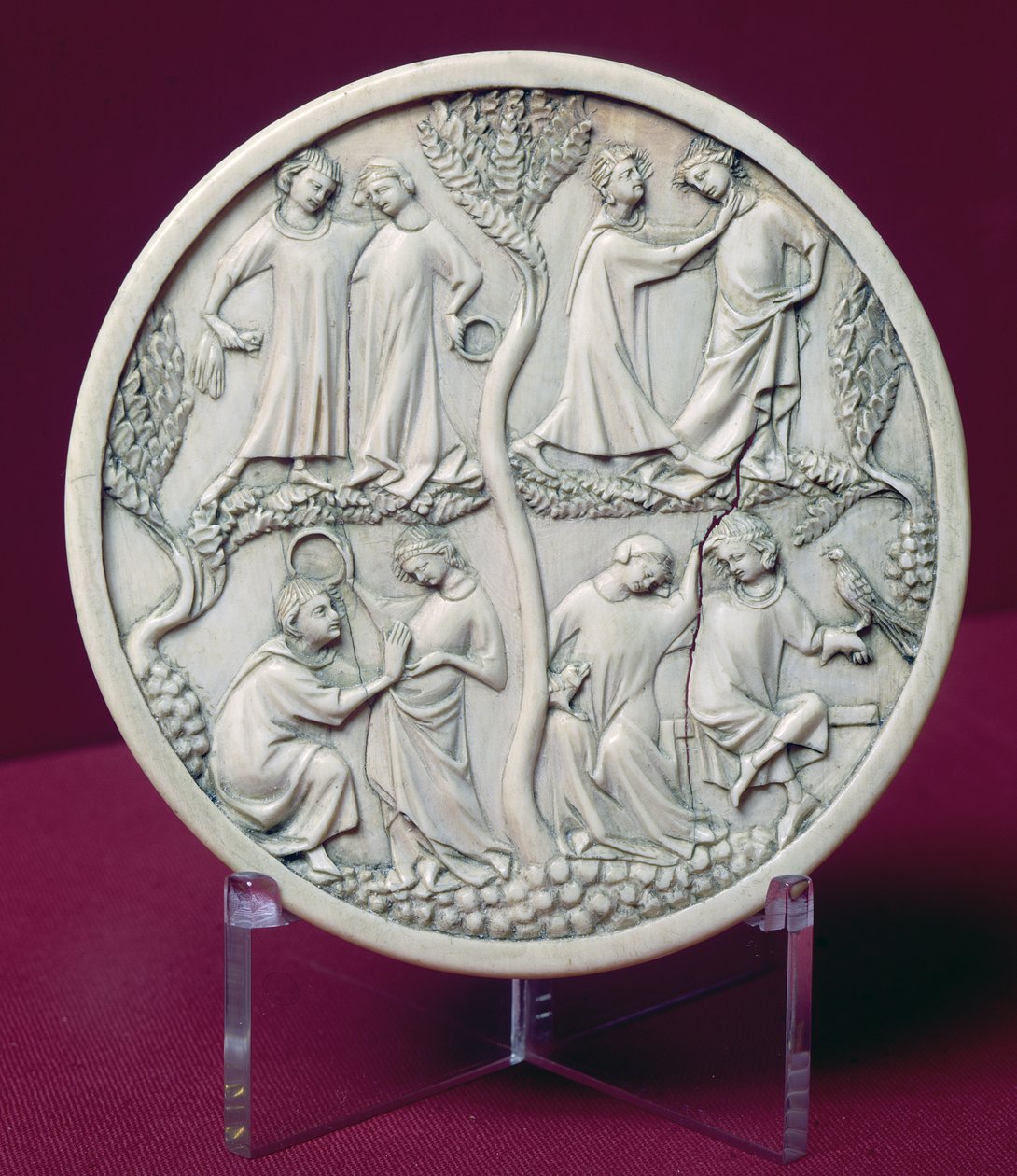 Speilkasse som viser hoffscener, ca. 1320-30 (se også 170247) av French School