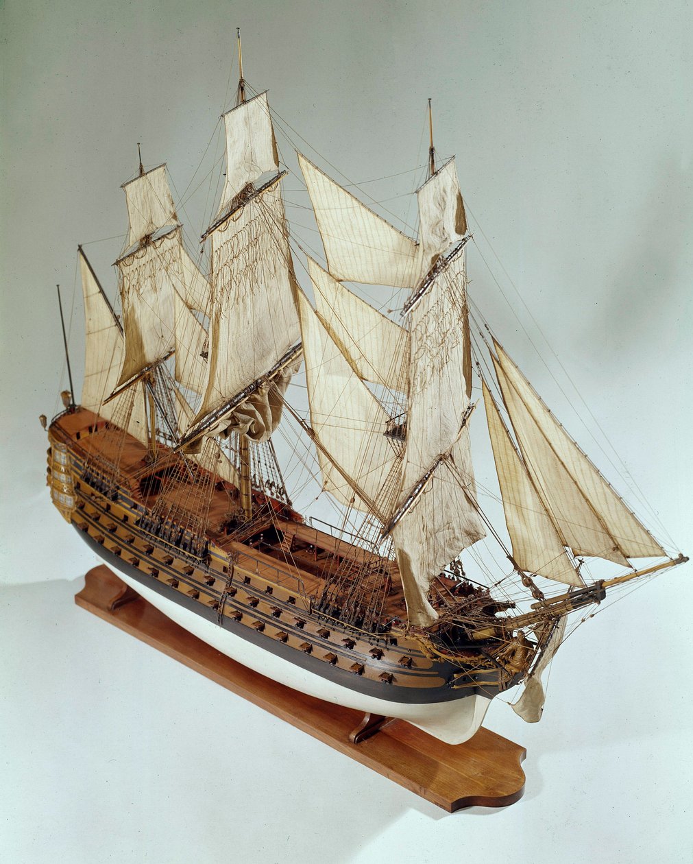 Modell av Royal Louis (Royal-Louis), fregatt av den franske marinen. Paris fra 1700-tallet, Musee de la Marine av French School