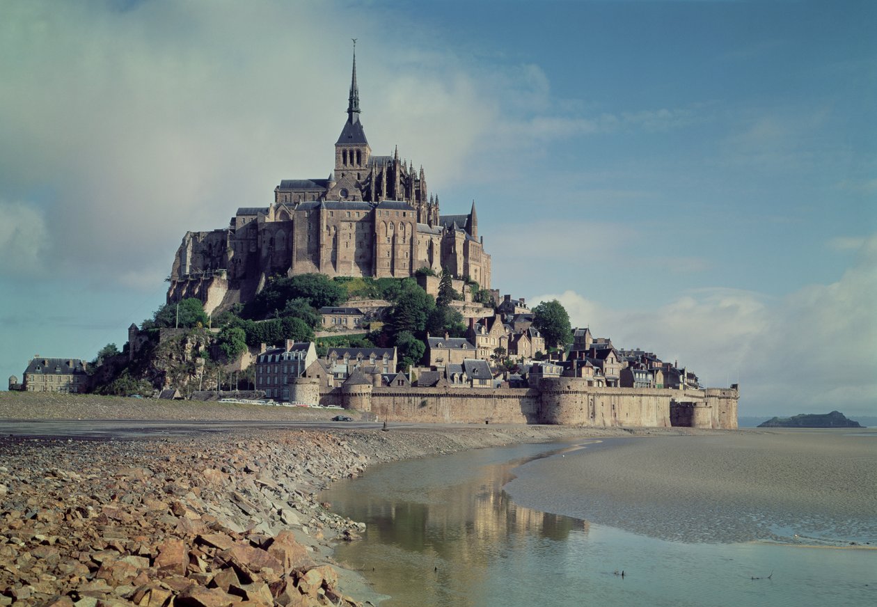 Mont Saint Michel av French School
