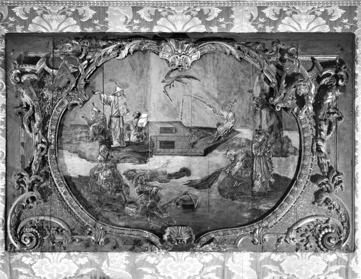 Overdørspanel med kinesisk emne, ca. 1730 (polykrom og forgylt tre) av French School