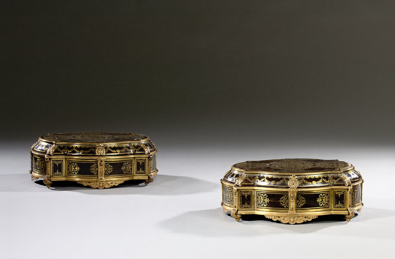 Et par Louis XIV kister, ca. 1700-15 av French School