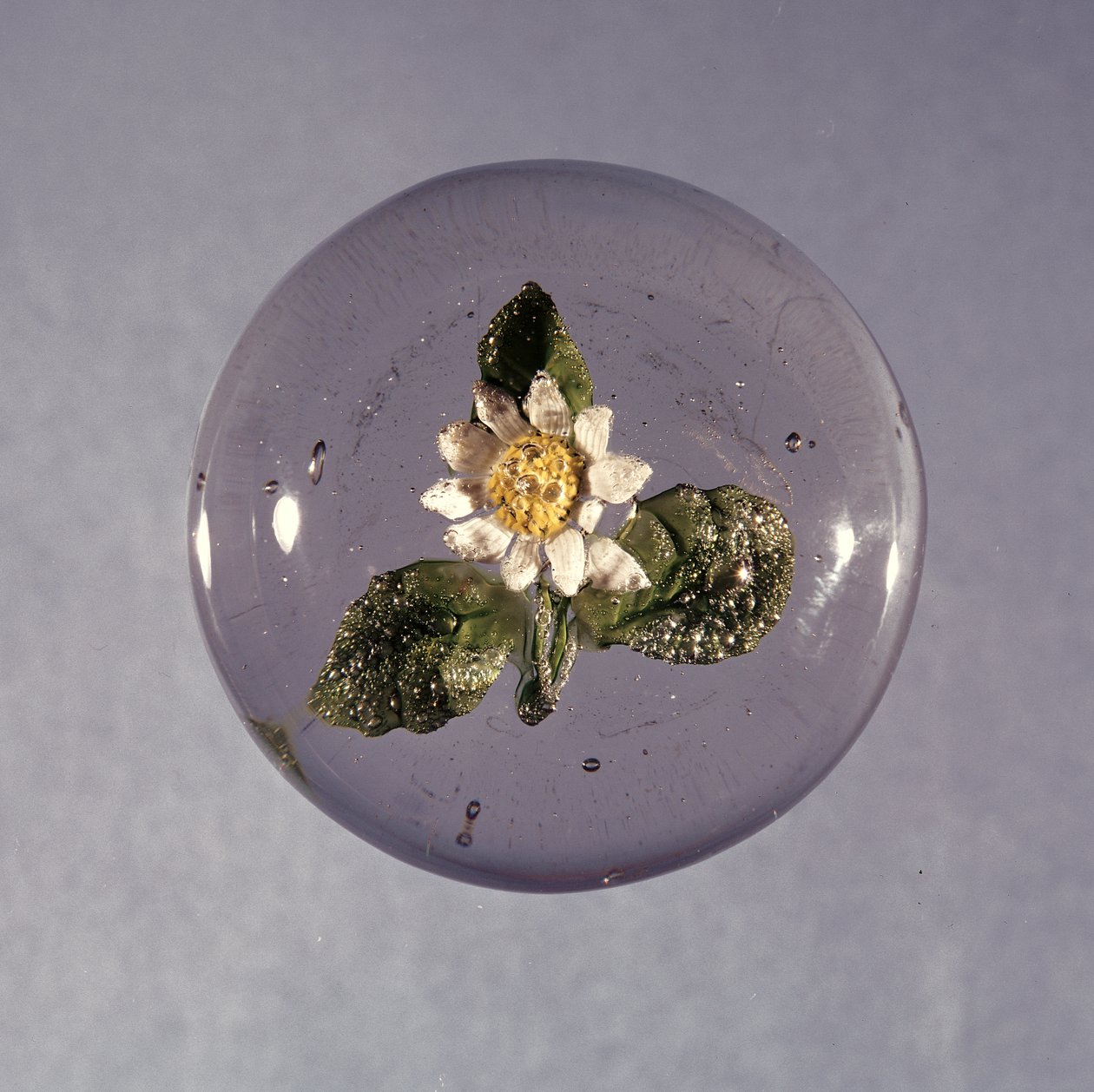 Papirvekt, Pantin Workshop, ca. 1850 (glass) av French School