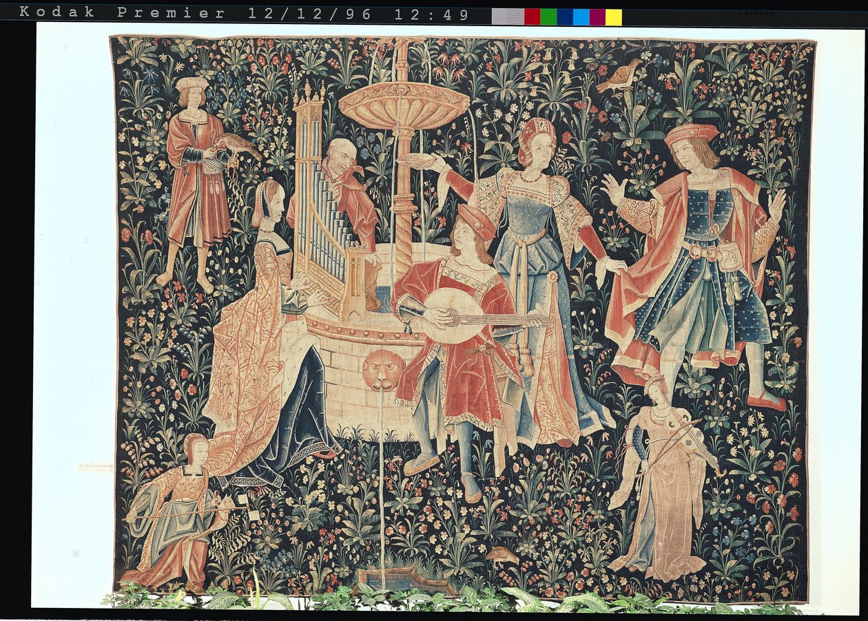 The Concert at the Fountain, Loire workshop, ca.1570-80 (for detaljer se 87758, 19846) av French School