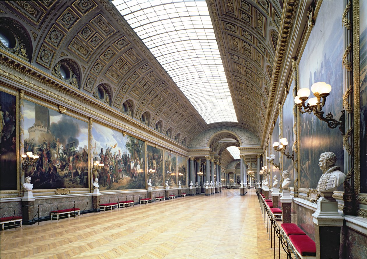 Galerie des Batailles (kampgalleriet) dekorert med 33 malerier som illustrerer de største franske militærseirene, fullført i 1837 av French School