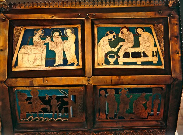The Raising of Lazarus, detalj av Chasse of St. Mark, ca. 1210-30 (emalje) av French School
