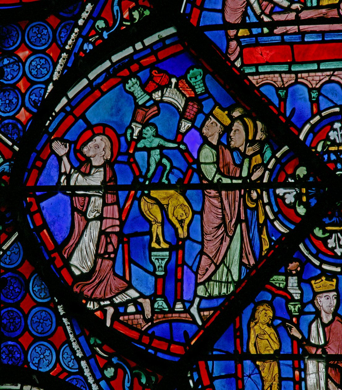 St Thomas-vinduet: mens han ber bryter demonen hedenske statuer (w23) av French School