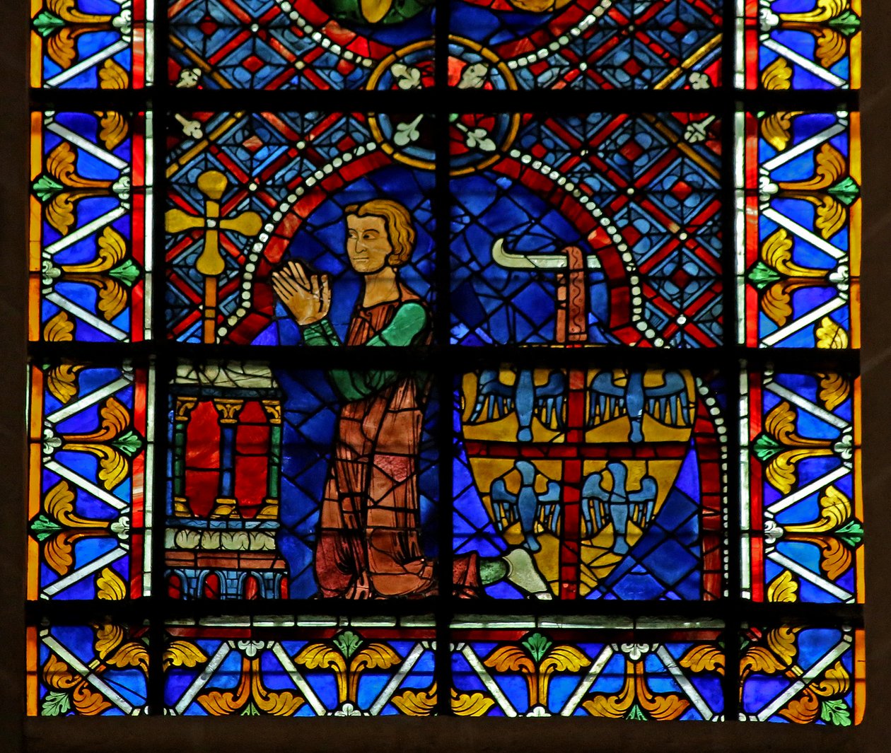 Giveren: Bouchard de Marly (w114) av French School