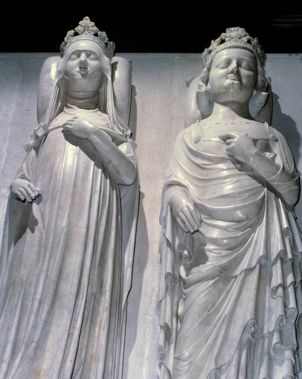Marmorforekomstene til dronning Joan av Evreux (1307-1371) og kong Charles IV Le Bel (1294-1328). Det er samme modell som Maubuisson, laget etter ordre fra dronningen av Jean de Liege (kjent rundt 1357-1381). Basilica of Saint Denis, kongelig nekropolis. av French School