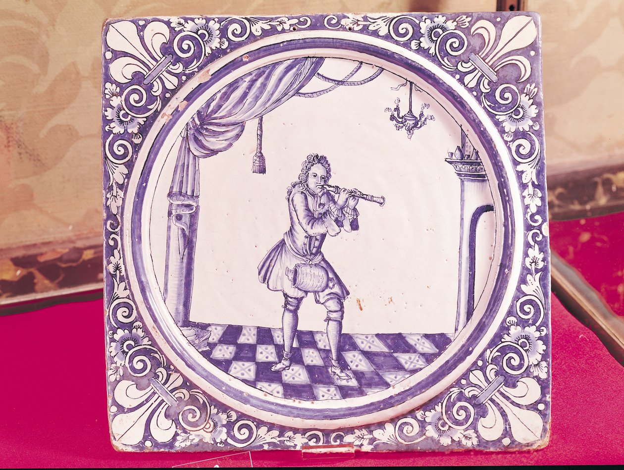 Flis som viser en klarinettist, 1706 (fajanse) av French School