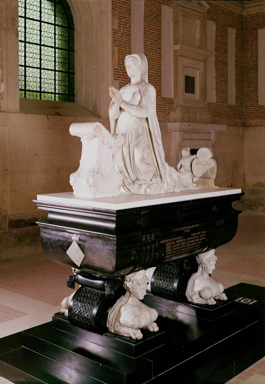 Tomb of Diane de Poitiers (1499-1566) (marble) av French School