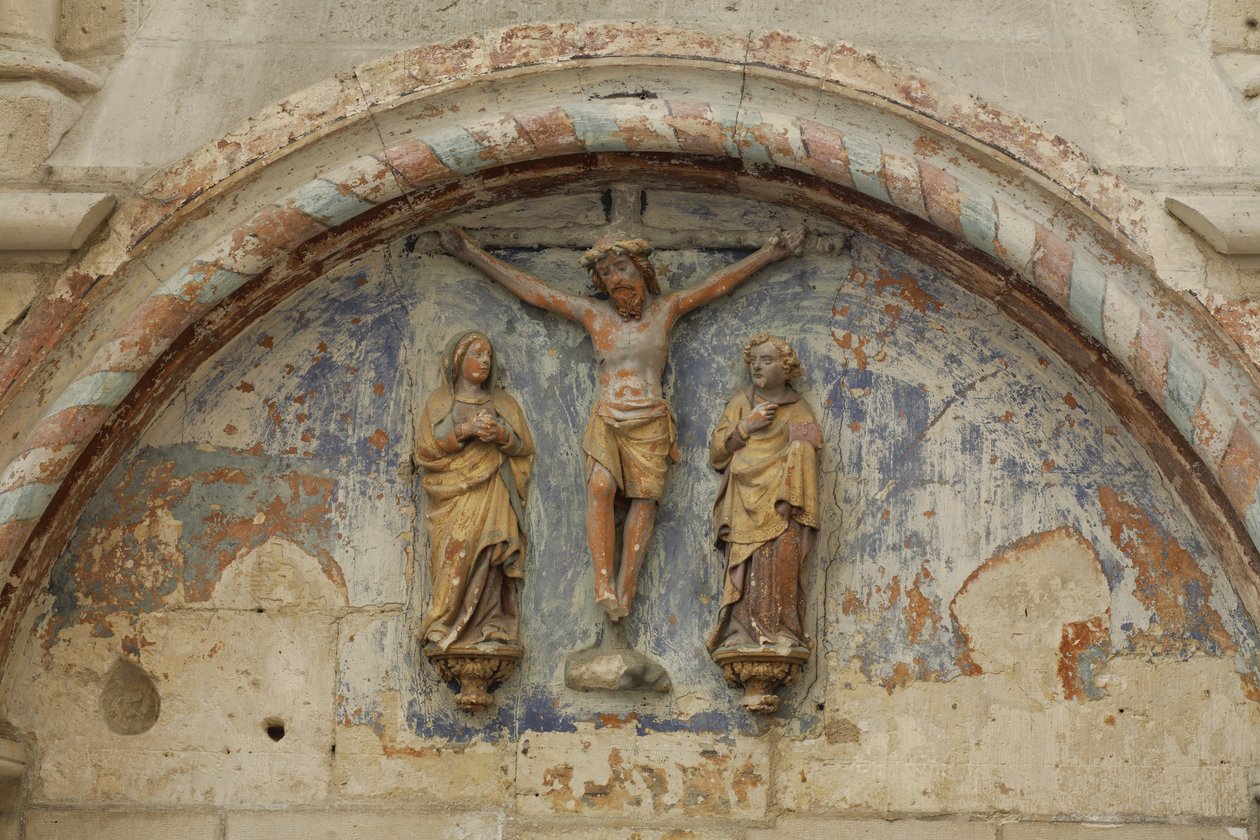 Tympanum med korsfestelsesscene av French School