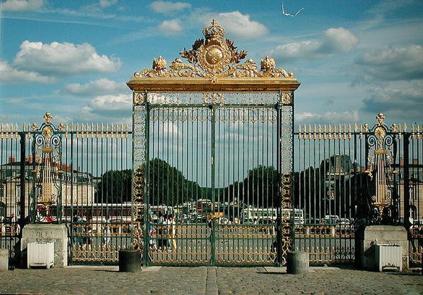 Utsikt over Grille dHonneur av French School