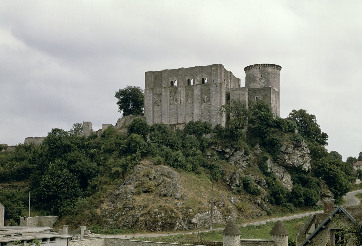 Utsikt over Tour de Talbot og slottet (se også 87682) av French School