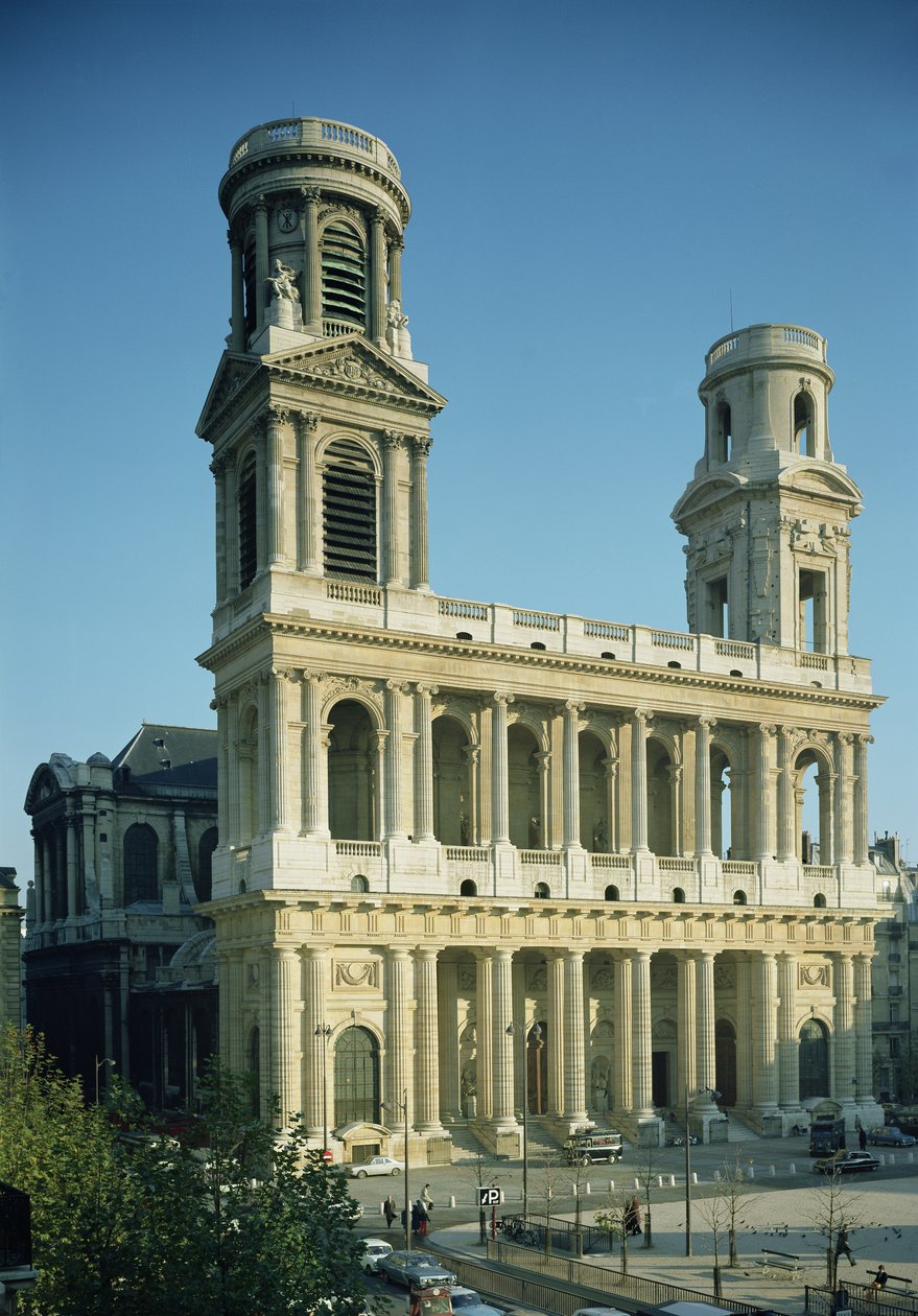 Utsikt over fasaden til kirken Saint-Sulpice, bygget mellom 1646-1780 av French School