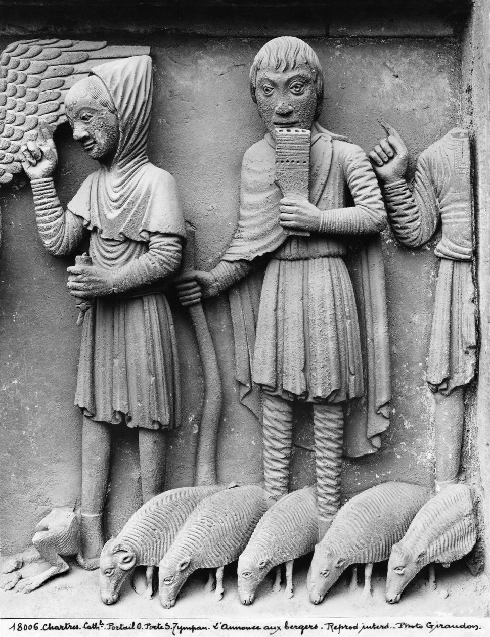 Vestportal, sørdør, tympanon som viser Madonnaen og barnet på tronen, kunngjøringen av hyrdene, ca. 1145-50 (detalj) av French School