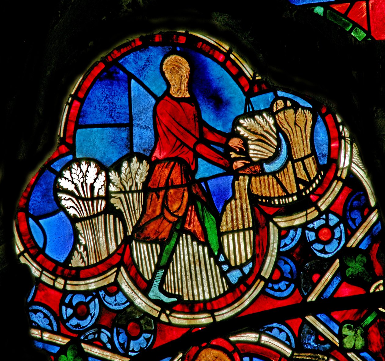 Window Ew som viser månedenes arbeid.juli av French School