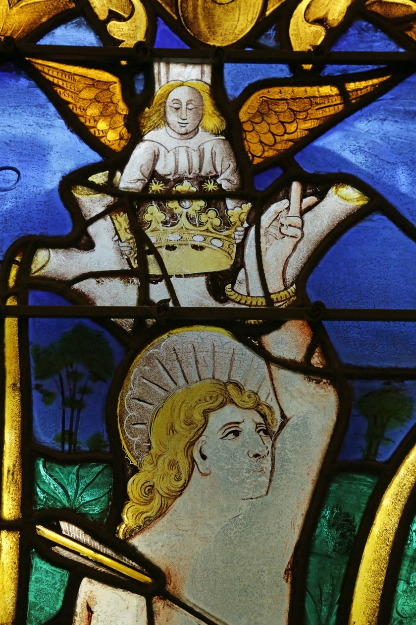 Vindu som viser engel som plasserer en krone på hodet til Saint Sebastian ved hans martyrium av French School