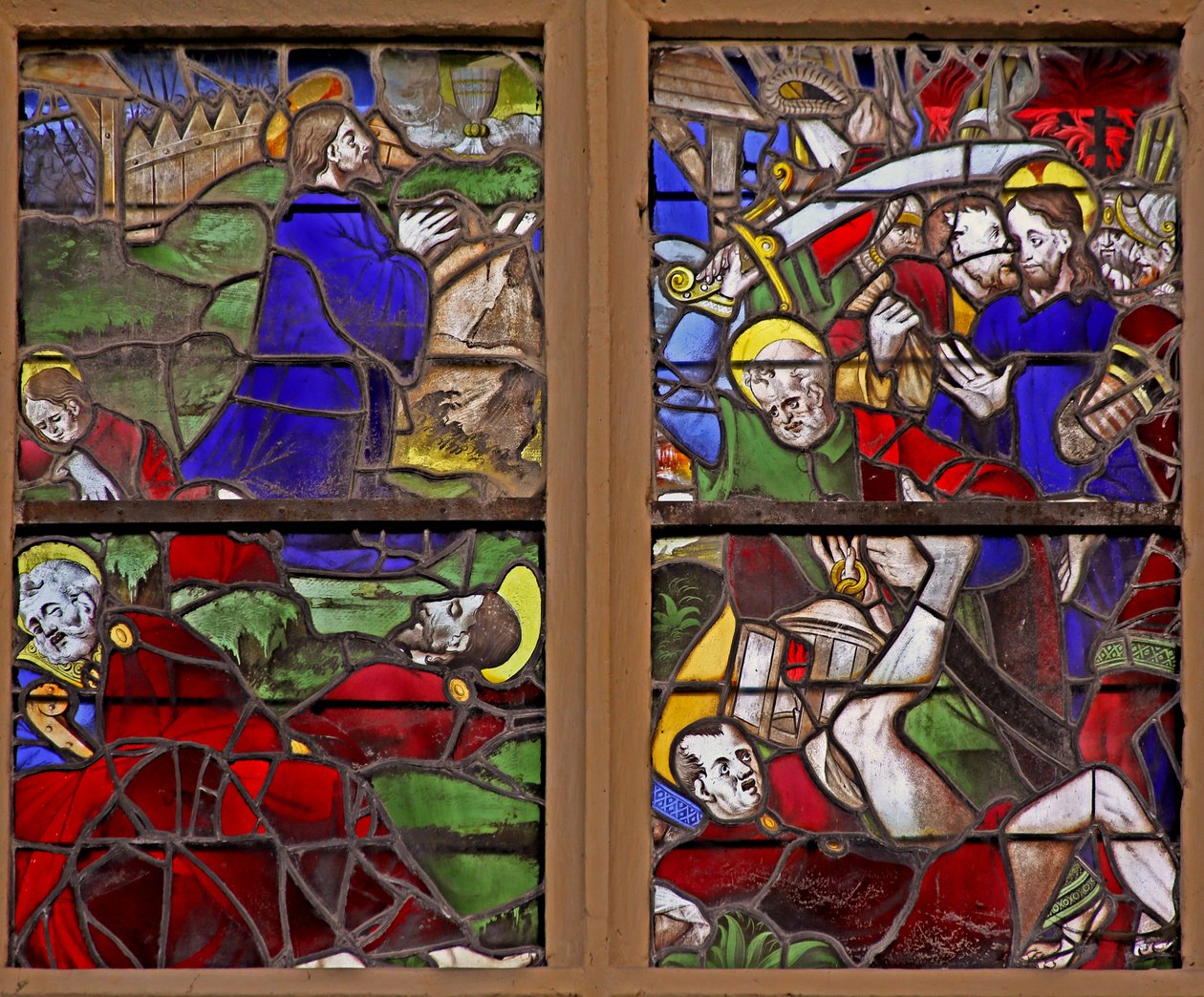 Vindu w107 som viser lidelsen i Getsemane-hagen; Judas svik; St Peter angriper av French School