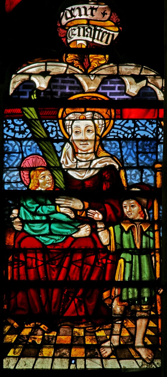 Vindu w132 som viser St. Anne, Maria og Kristus av French School